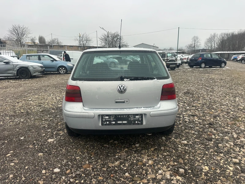VW Golf 1.6I 102kc , снимка 4 - Автомобили и джипове - 53428803