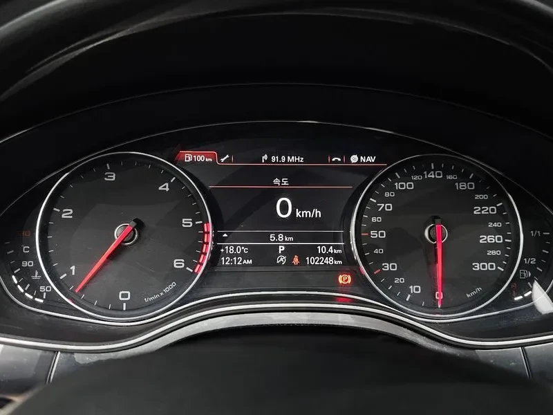 Audi A6 3.0 TDI Quattro, снимка 8 - Автомобили и джипове - 54560213