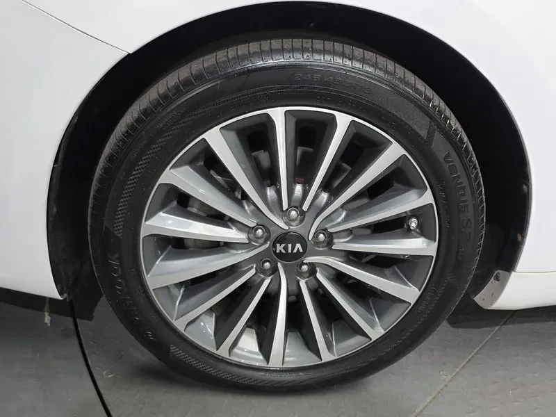 Kia K7 2.4 World Cup Edition, снимка 5 - Автомобили и джипове - 55049558