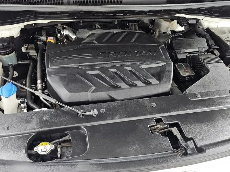 Kia Carnival, снимка 6 - Автомобили и джипове - 56727418