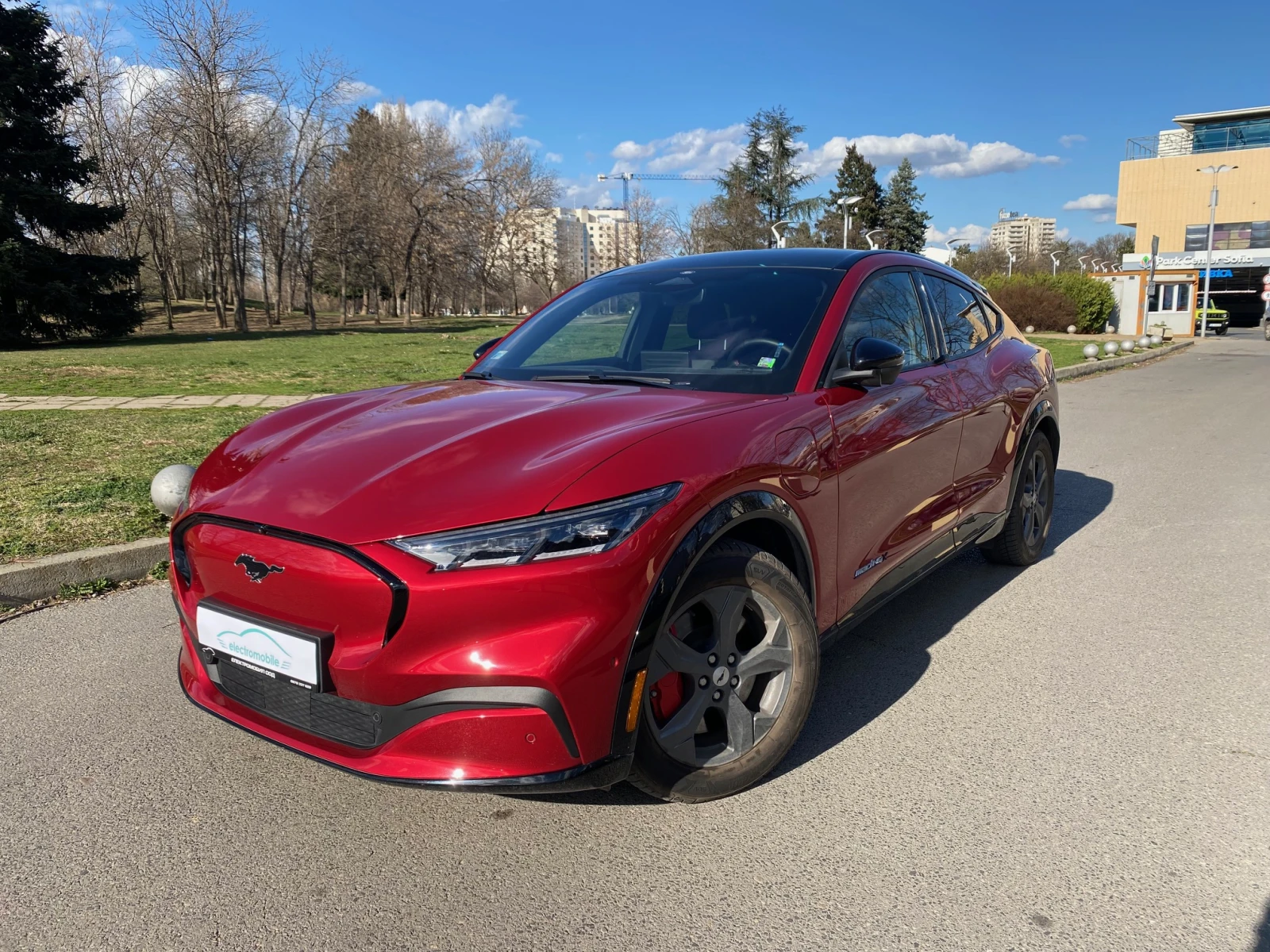 Ford Mustang Mach-E ER AWD Premium, снимка 1