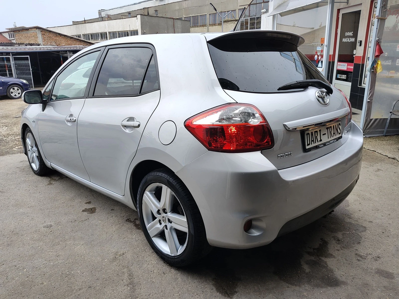 Toyota Auris 2.2D4d face-lift/NAVI/TOP - изображение 7