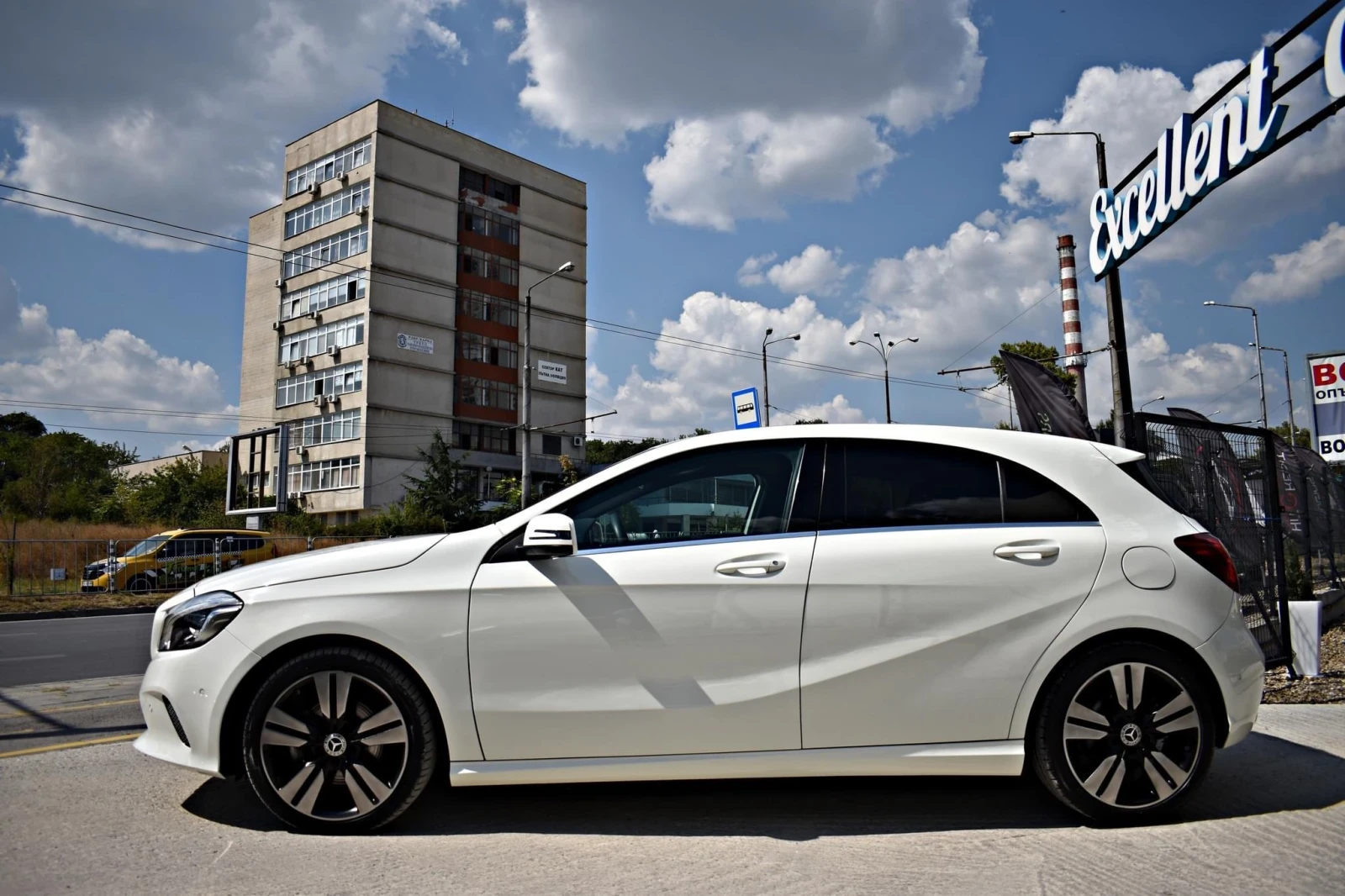 Mercedes-Benz A 220 AMG-PACK - изображение 3