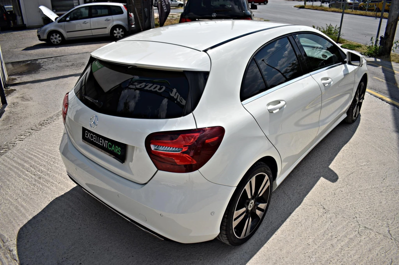 Mercedes-Benz A 220 AMG-PACK - изображение 6