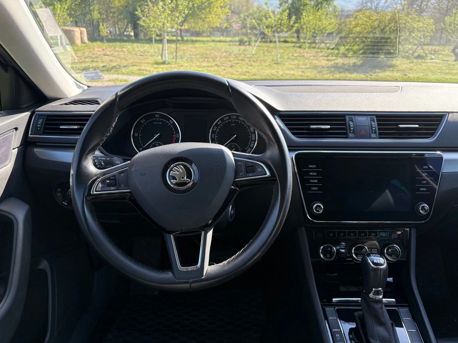 Skoda Superb N1 (дан кредит), 7DSG; 2.0 TDI 190кс, 4х4, 93к км - изображение 6