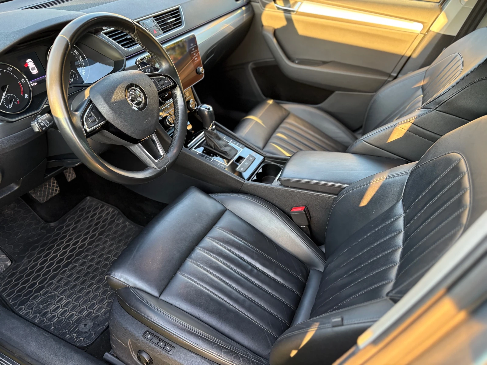 Skoda Superb N1 (дан кредит), 7DSG; 2.0 TDI 190кс, 4х4, 93к км - изображение 7