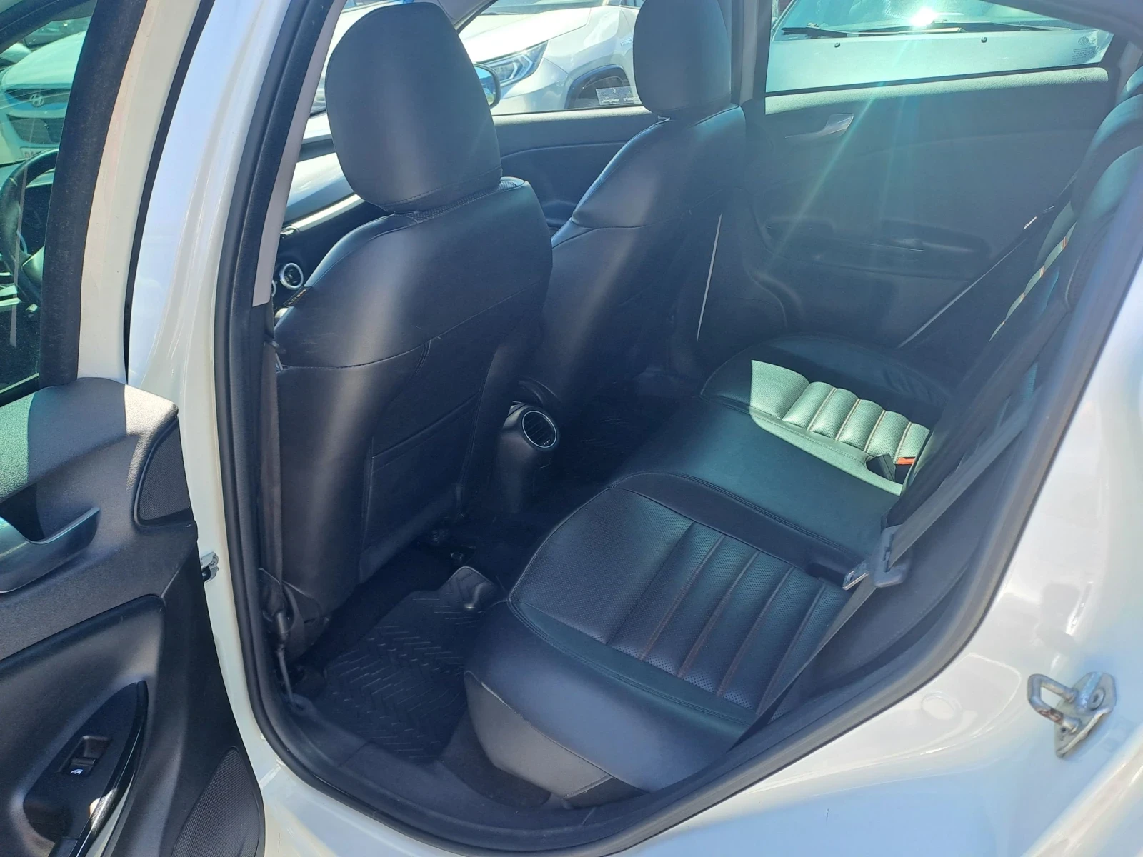 Alfa Romeo Giulietta 1, 6 jtdm-2  - изображение 8