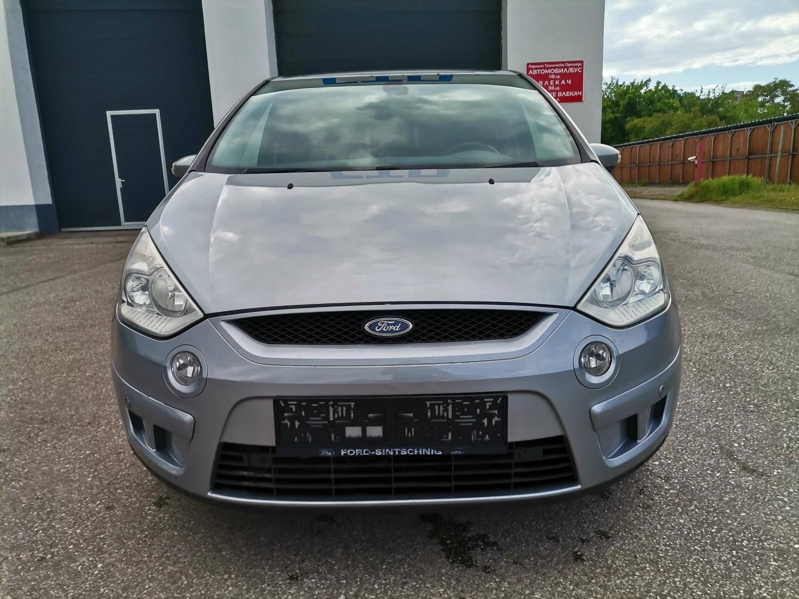 Ford S-Max 2.0 TDCI 140 к. С - изображение 2