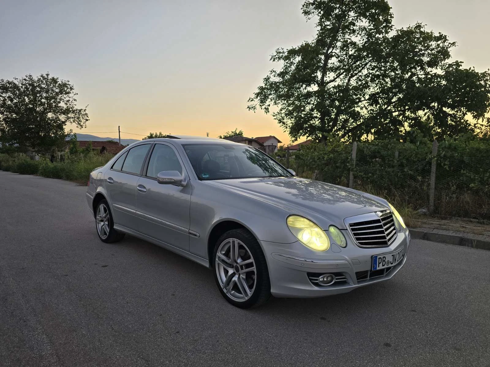 Mercedes-Benz E 280 CDI 190hpAvantgarde3.0D 7G Tronic-Navi-Clima-Face! - изображение 6