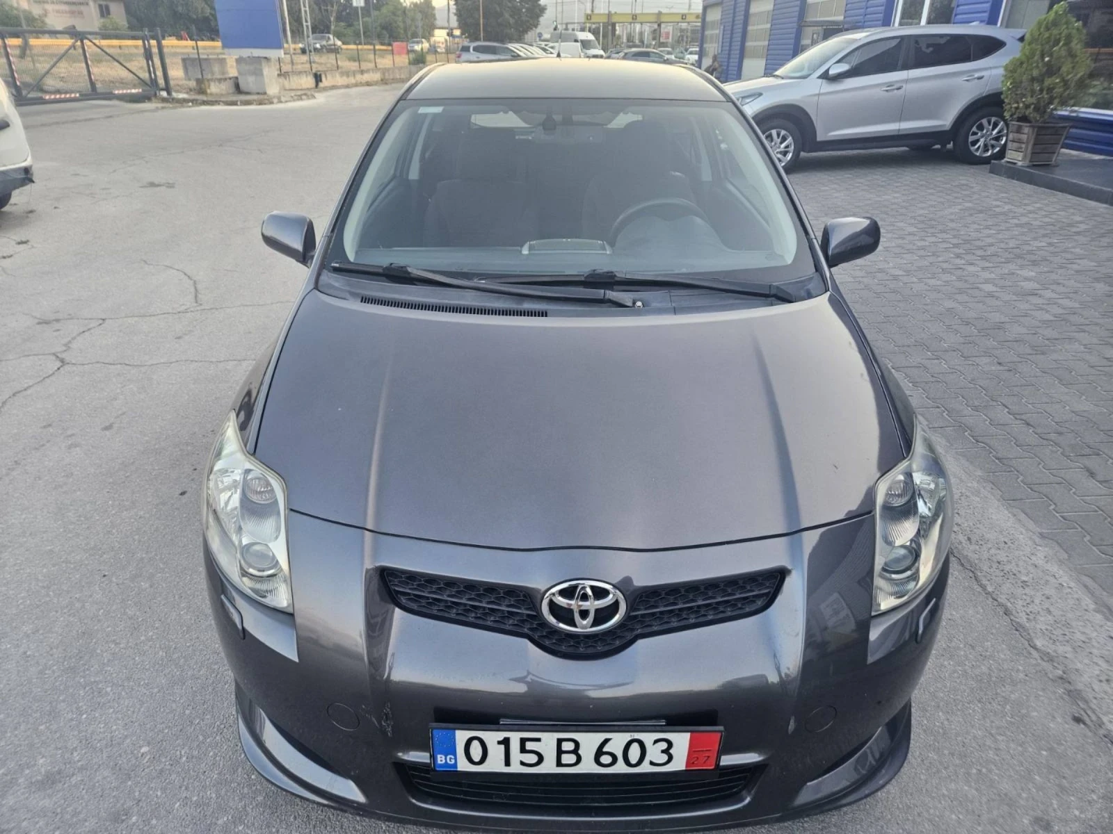 Toyota Auris 2.2D - изображение 8