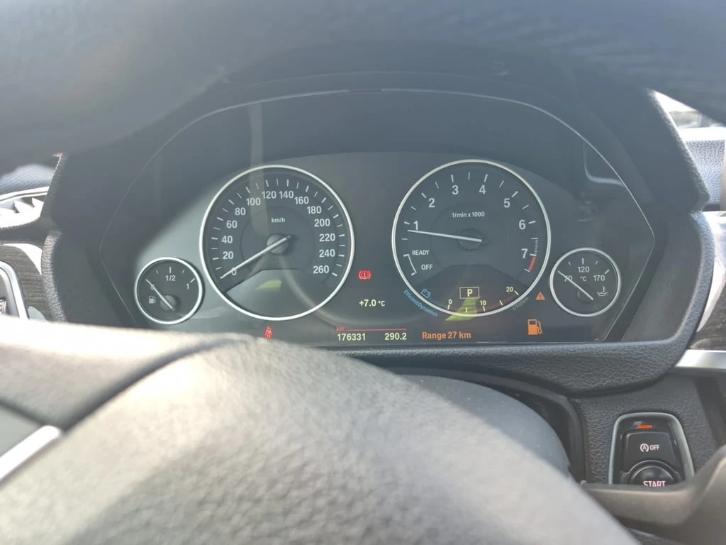 BMW 330 * 330I XDRIVE * CARFAX * БЕЗ ПЪРВОНАЧАЛНА ВНОСКА - изображение 9