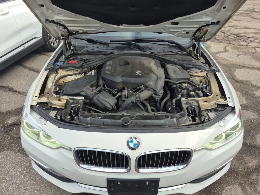 BMW 330 * 330I XDRIVE * CARFAX *    | Mobile.bg   17