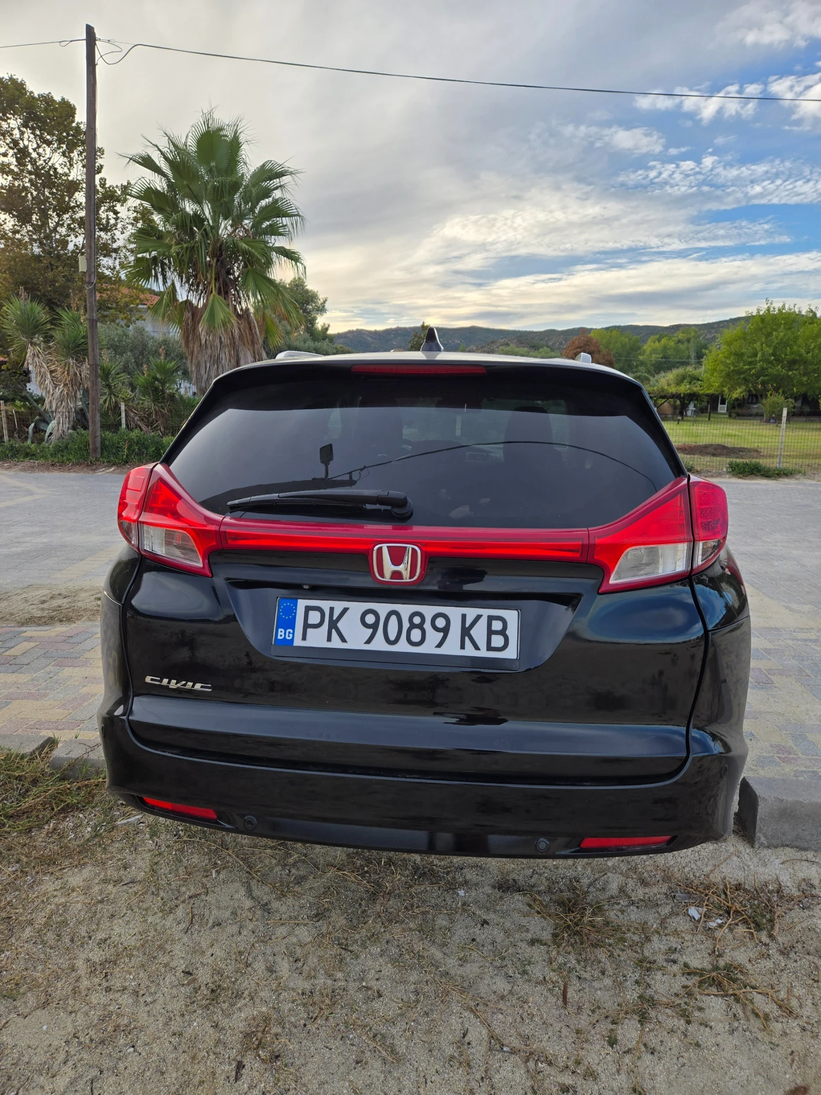 Honda Civic 1.6 Diesel, снимка 8 - Автомобили и джипове - 56234667