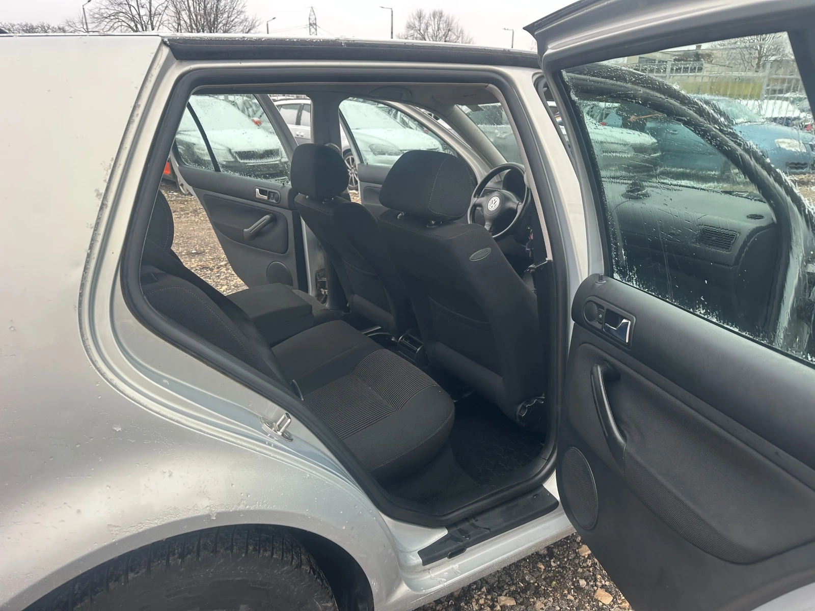 VW Golf 1.6I 102kc  | Mobile.bg � ����������� 15