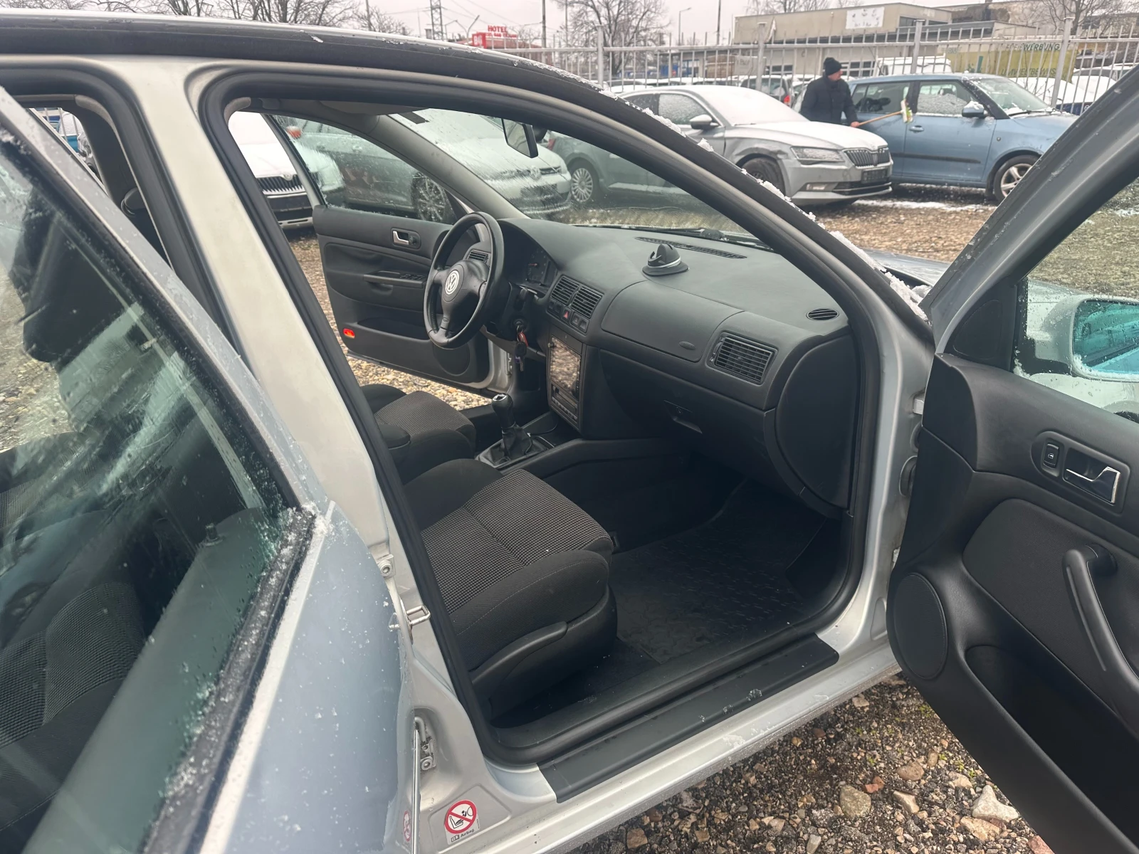 VW Golf 1.6I 102kc  | Mobile.bg � ����������� 14