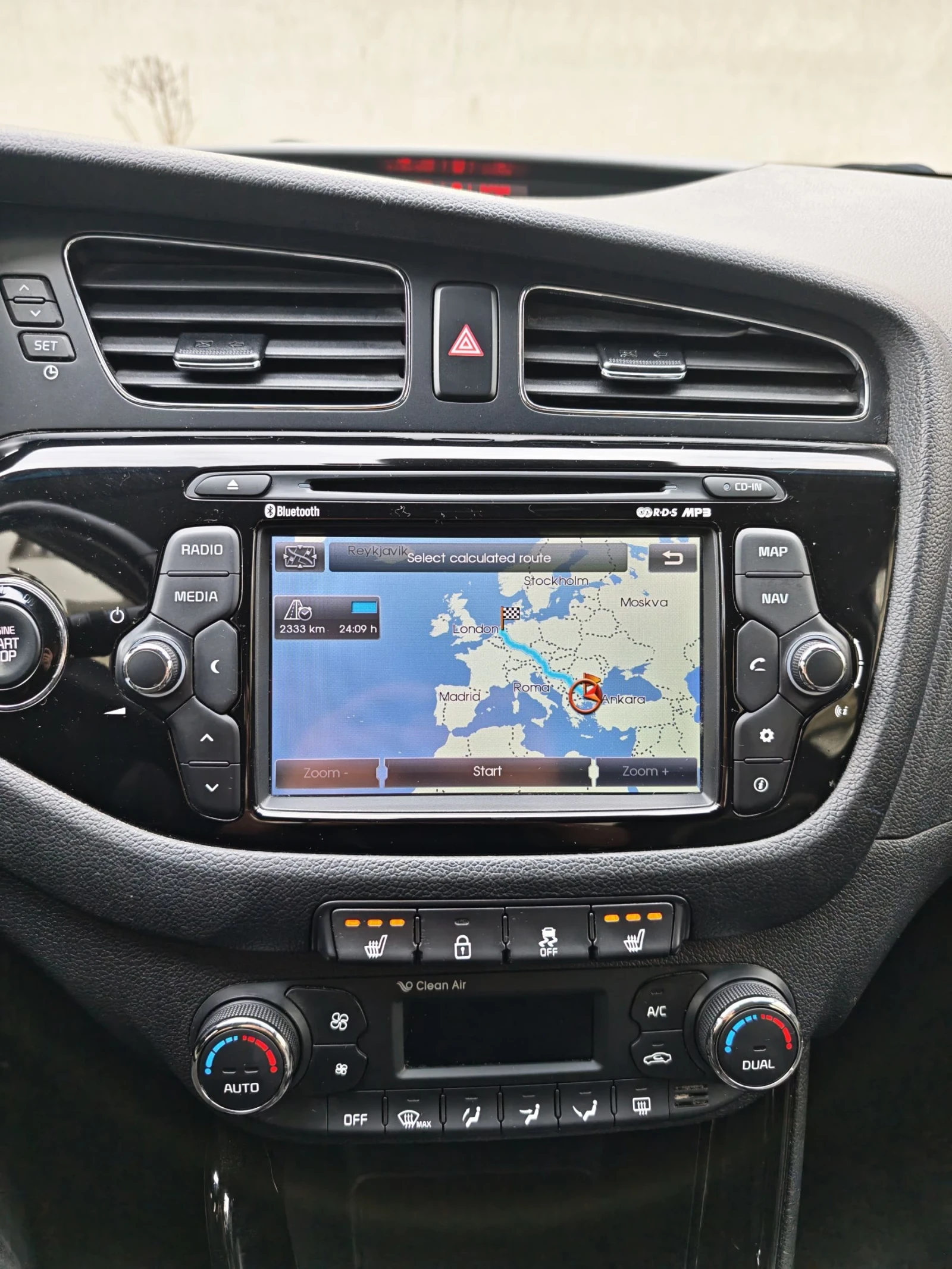 Kia Ceed 1.6 GDI 135 к.с premium , снимка 10 - Автомобили и джипове - 54128772