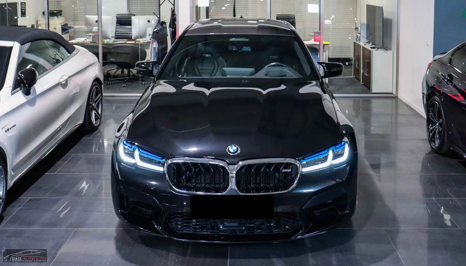 BMW M5 xDRIVE/600HP/CARBON/B&W/360/HUD/LASER/307z, снимка 2 - Автомобили и джипове - 54227936