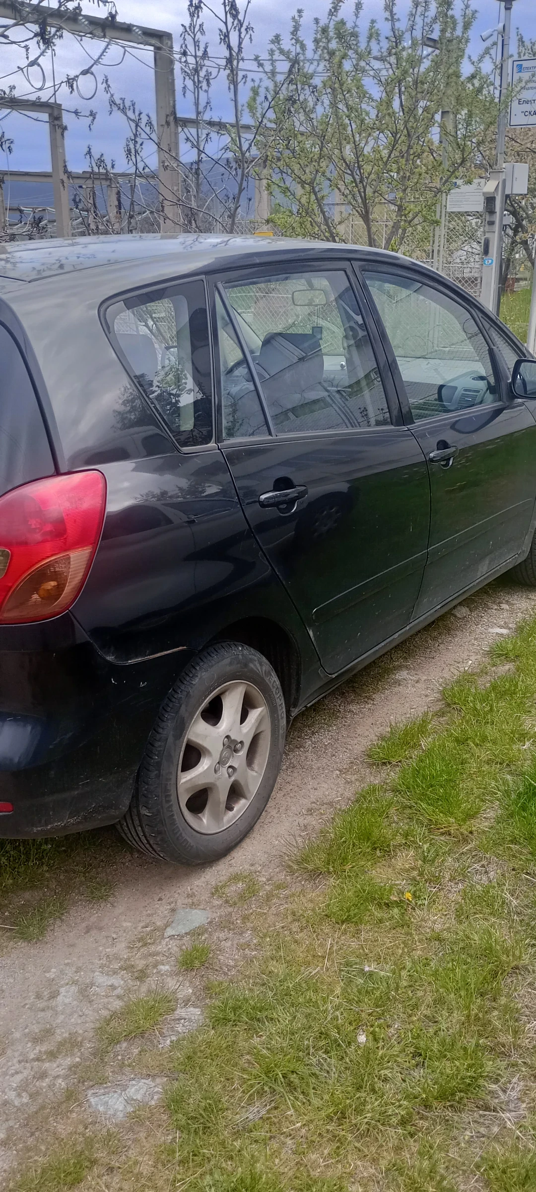 Toyota Corolla verso, снимка 4 - Автомобили и джипове - 54448913