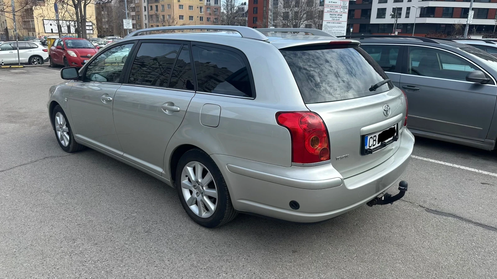 Toyota Avensis, снимка 3 - Автомобили и джипове - 54500960
