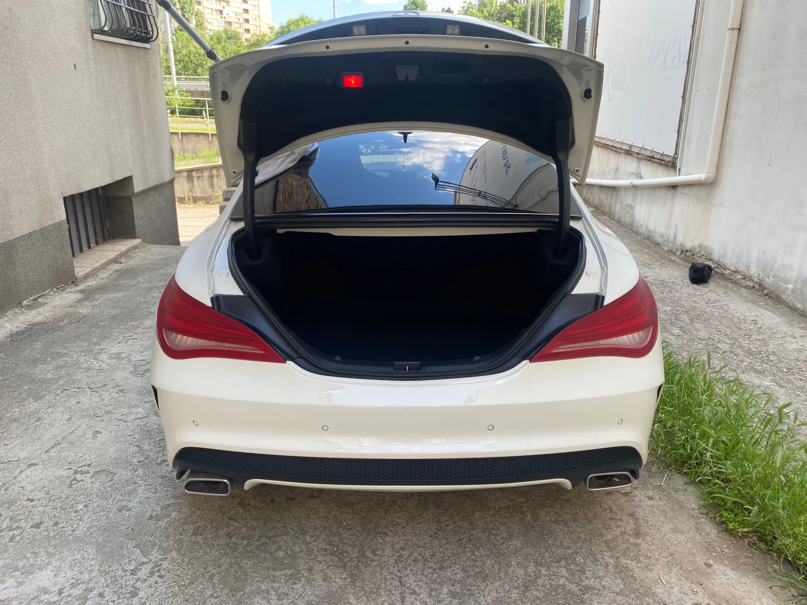 Mercedes-Benz CLA 220 AMG , снимка 15 - Автомобили и джипове - 54722576