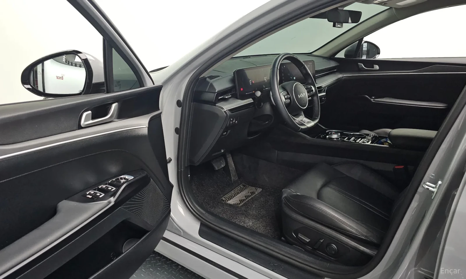 Kia K5, снимка 10 - Автомобили и джипове - 55217218