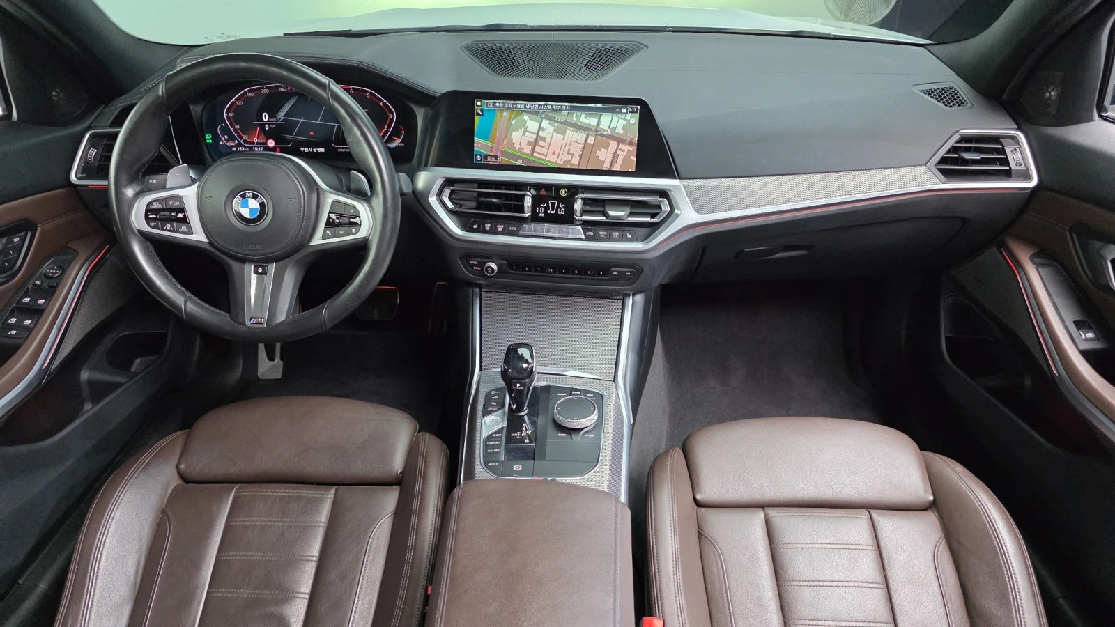 BMW 330 i M Sport, снимка 7 - Автомобили и джипове - 55529018