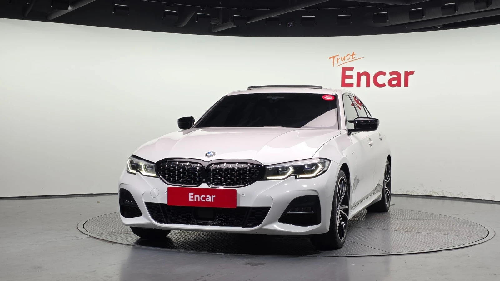 BMW 330 i M Sport, снимка 3 - Автомобили и джипове - 55529018