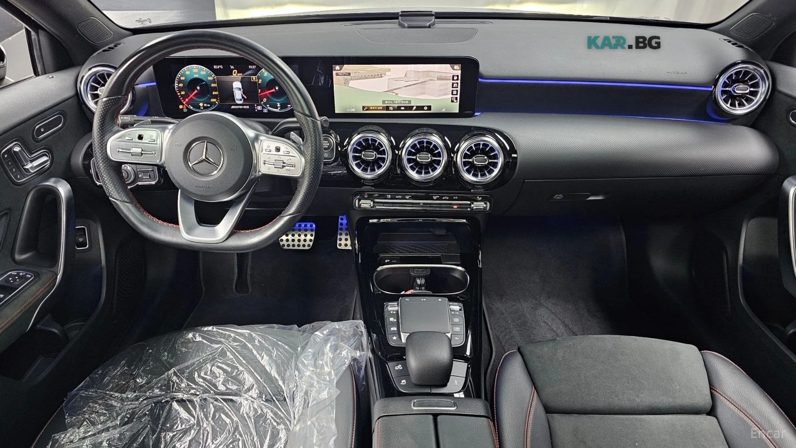 Mercedes-Benz A 35 AMG* 4MATIC* КАМЕРА* ПОДГРЕВ* SUNROOF* М.ТОЧКА* , снимка 5 - Автомобили и джипове - 55790617