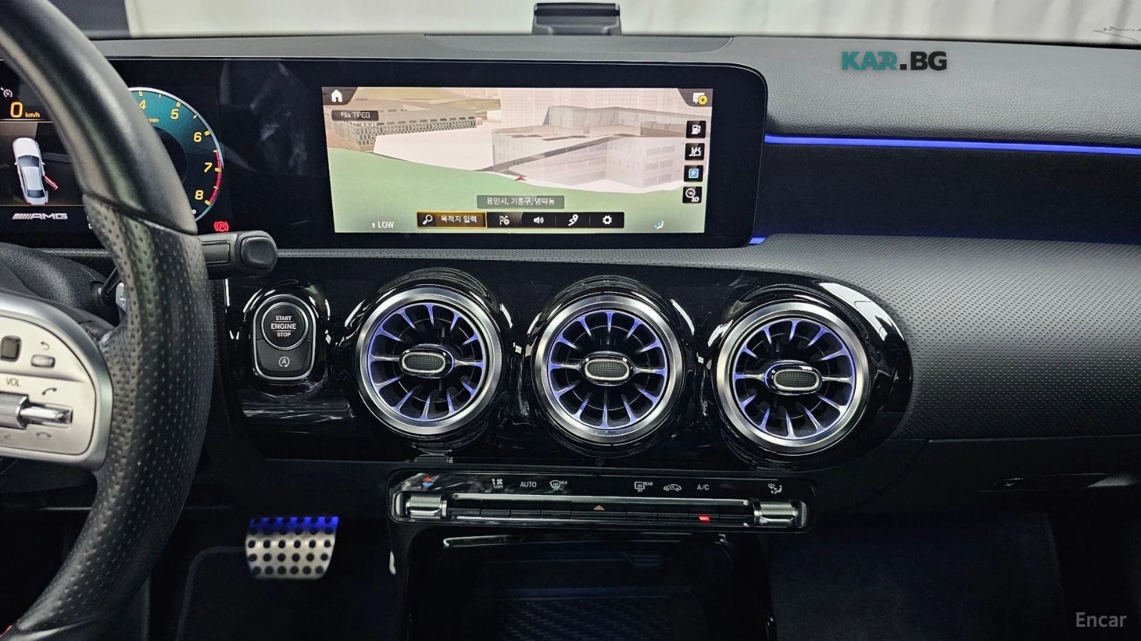 Mercedes-Benz A 35 AMG* 4MATIC* КАМЕРА* ПОДГРЕВ* SUNROOF* М.ТОЧКА* , снимка 11 - Автомобили и джипове - 55790617