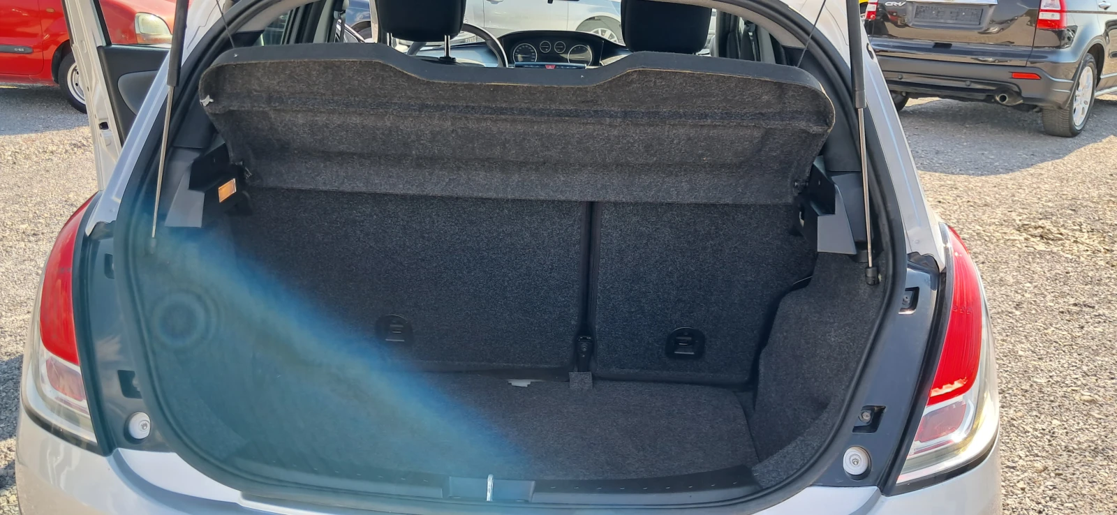 Lancia Ypsilon 1.2i, снимка 12 - Автомобили и джипове - 55958725