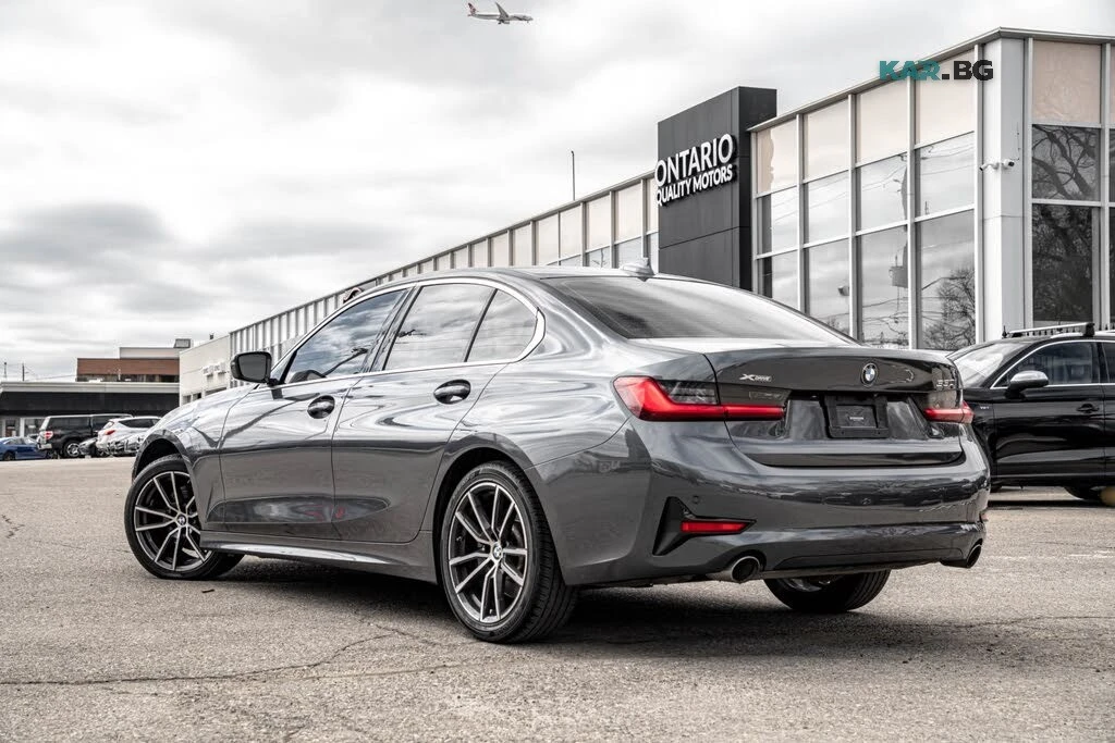 BMW 330 xDrive * АвтоКредит * (ЦЕНА ДО БГ), снимка 3 - Автомобили и джипове - 55973008