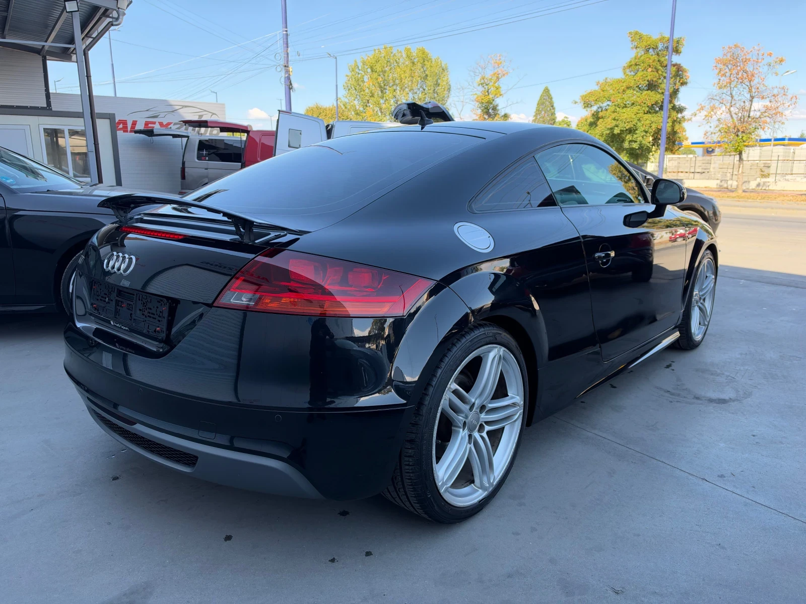Audi Tt 1.8 S-Line , снимка 4 - Автомобили и джипове - 56311469