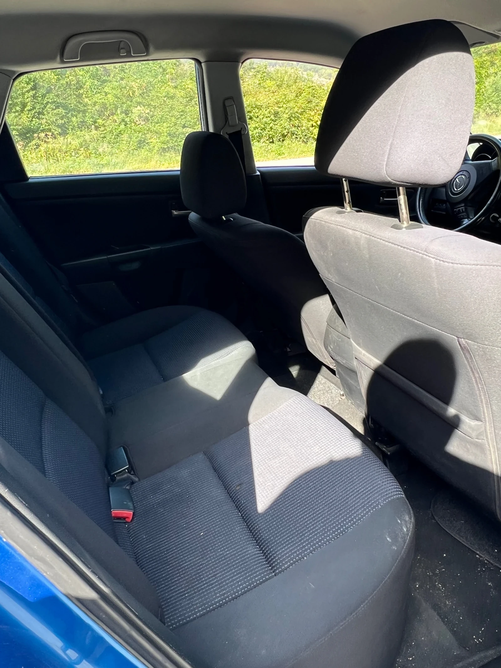 Mazda 3 1.6, снимка 8 - Автомобили и джипове - 56318336