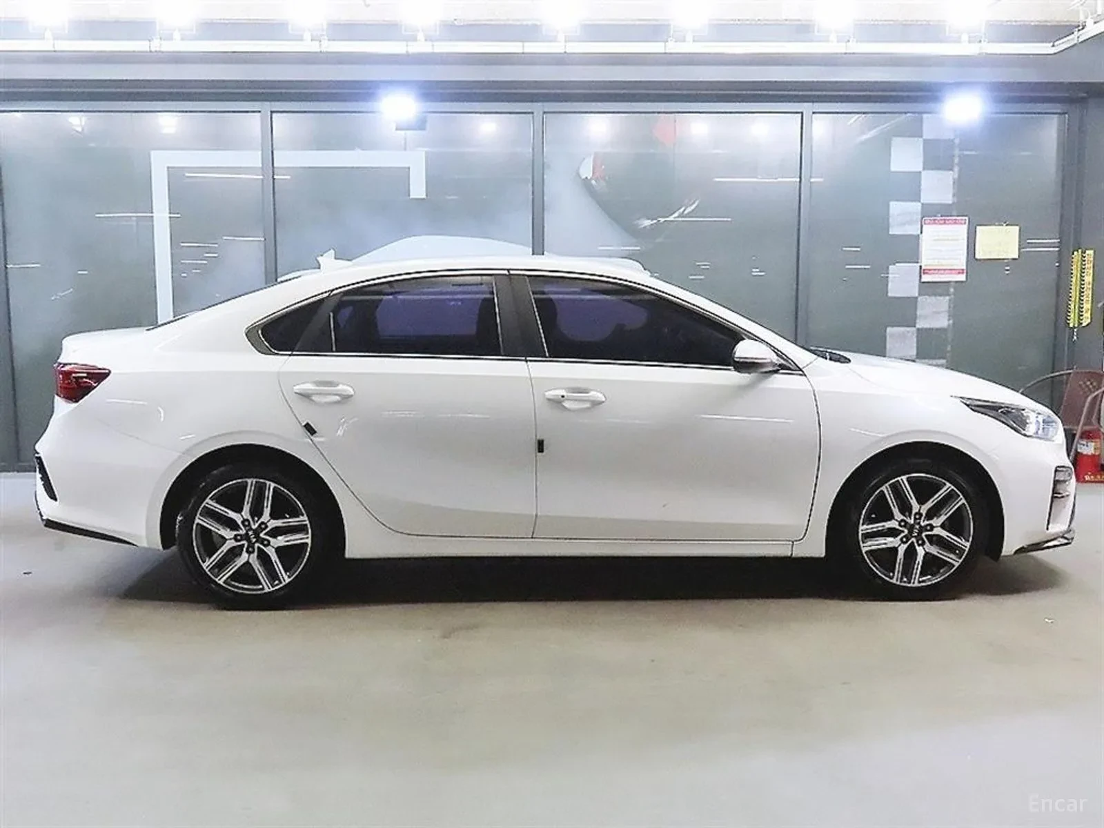 Kia K3 Luxury ����������\���������\������ ��������� | Mobile.bg � ����������� 3