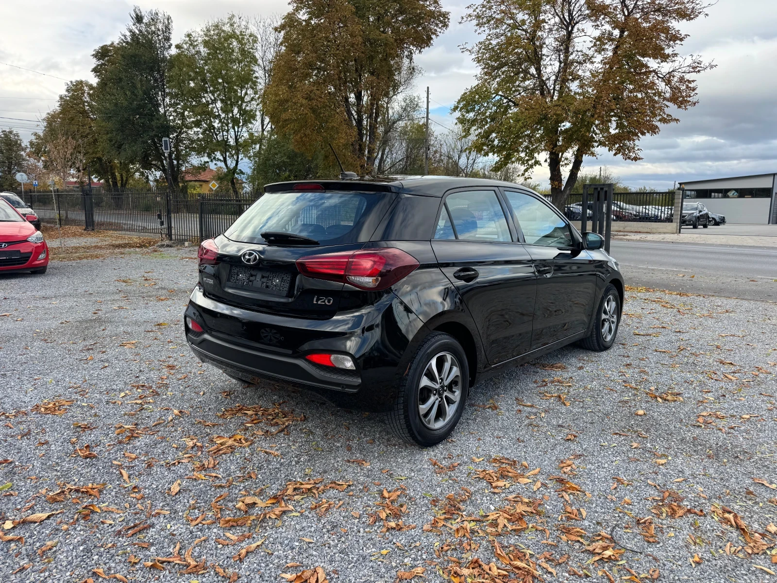 Hyundai I20 1.25i Facelift!! CAMERA!! NAVI !! , снимка 6 - Автомобили и джипове - 56712221