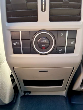 Mercedes-Benz GL 350 BlueTec 4Matic, снимка 11