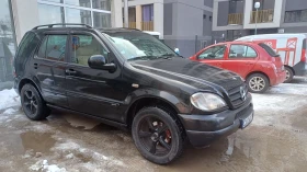 Mercedes-Benz ML 320 320 Ръчни скорости - работи идеално на Гази на Бен, снимка 2