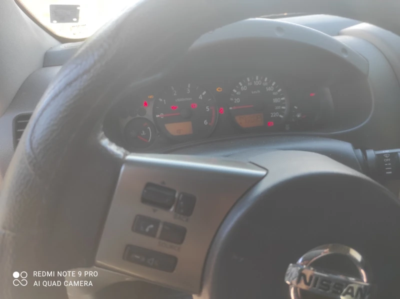 Nissan Navara NAVARA, снимка 2 - Автомобили и джипове - 47874258