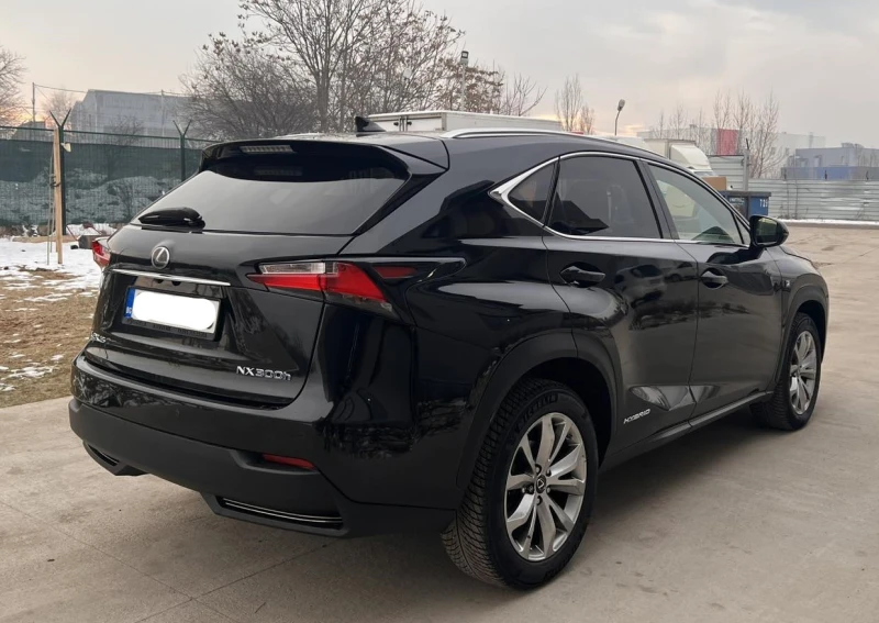 Lexus NX 300h F-Sport, снимка 7 - Автомобили и джипове - 48763417