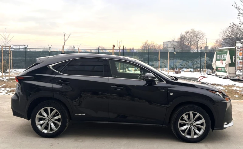 Lexus NX 300h F-Sport, снимка 9 - Автомобили и джипове - 48763417