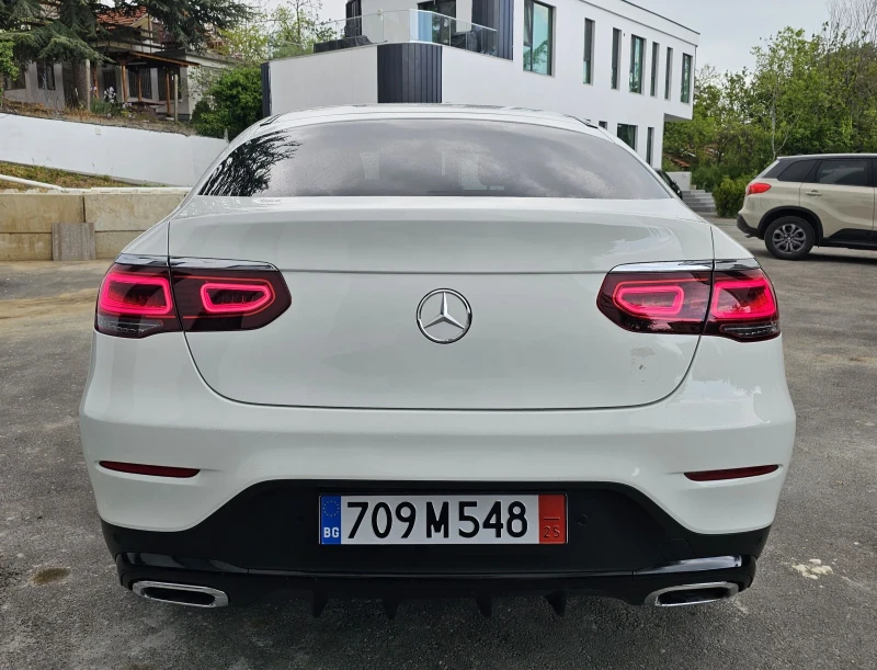 Mercedes-Benz GLC 220 Coupe, AMG-paket, реални КМ, снимка 3 - Автомобили и джипове - 52651344