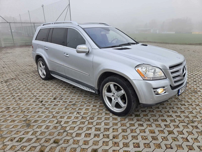Mercedes-Benz GL 550 AMG PACK* FULL* TOP* Grand edition, снимка 3 - Автомобили и джипове - 52394889