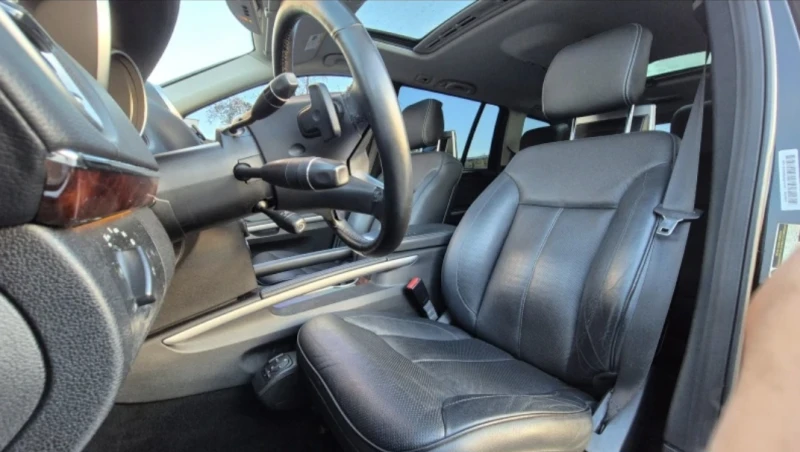 Mercedes-Benz GL 550 AMG PACK* FULL* TOP* Grand edition, снимка 11 - Автомобили и джипове - 52394889