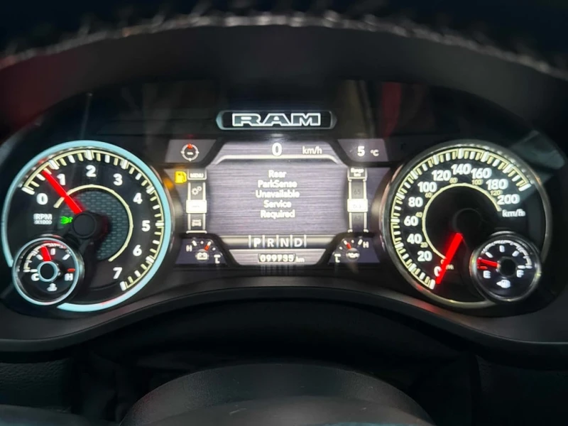 Dodge RAM 1500 * LARAMIE * CARFAX * БЕЗ ПЪРВОНАЧАЛНА ВНОСКА, снимка 7 - Автомобили и джипове - 52700227