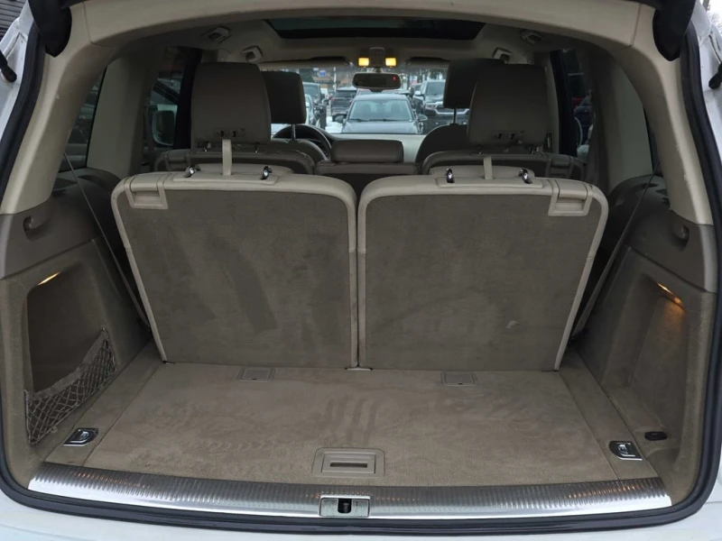 Audi Q7 * 3.0L Sport * CARFAX * ФИНАНСИРАНЕ, снимка 14 - Автомобили и джипове - 52830682