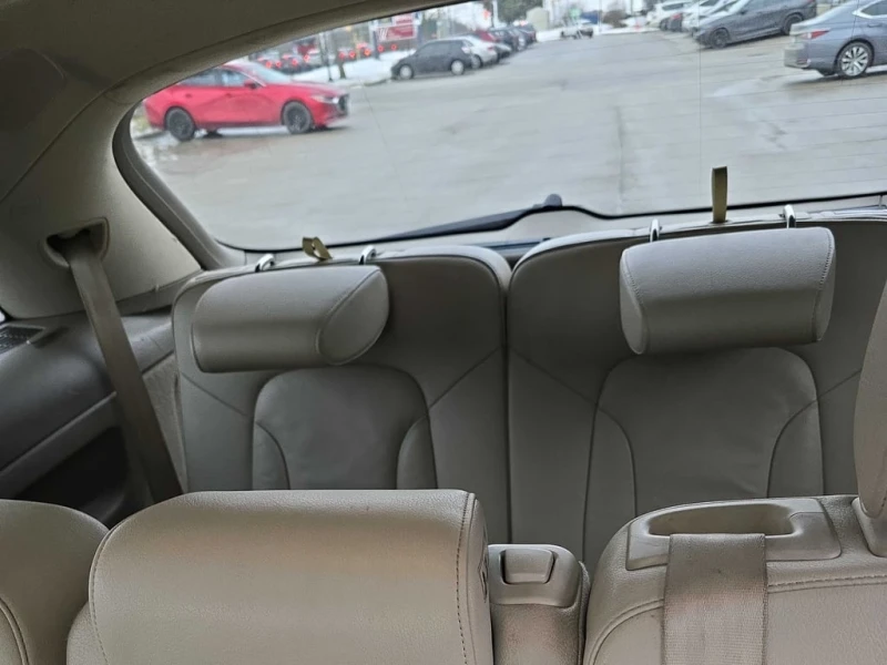 Audi Q7 * 3.0L Sport * CARFAX * ФИНАНСИРАНЕ, снимка 12 - Автомобили и джипове - 52830682