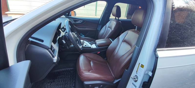 Audi Q7, снимка 7 - Автомобили и джипове - 53140279