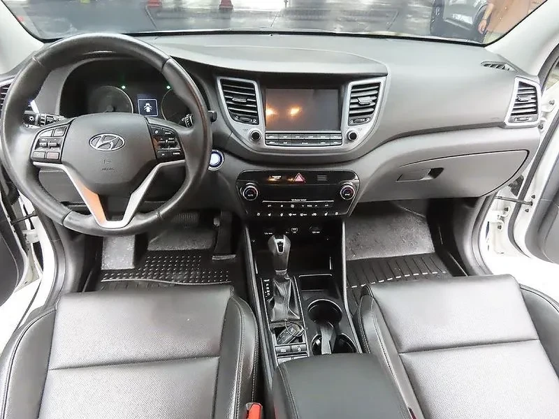 Hyundai Tucson 2.0 - САМО 30% АВАНС, снимка 7 - Автомобили и джипове - 56065931
