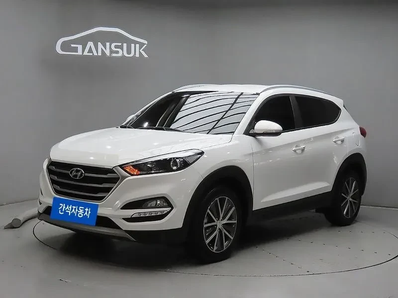 Hyundai Tucson 2.0 - САМО 30% АВАНС