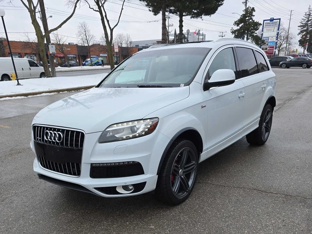 Audi Q7 * 3.0L Sport * CARFAX * ФИНАНСИРАНЕ, снимка 1